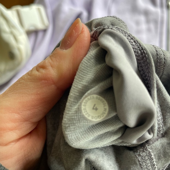 Lululemon bundle - Picture 5 of 5